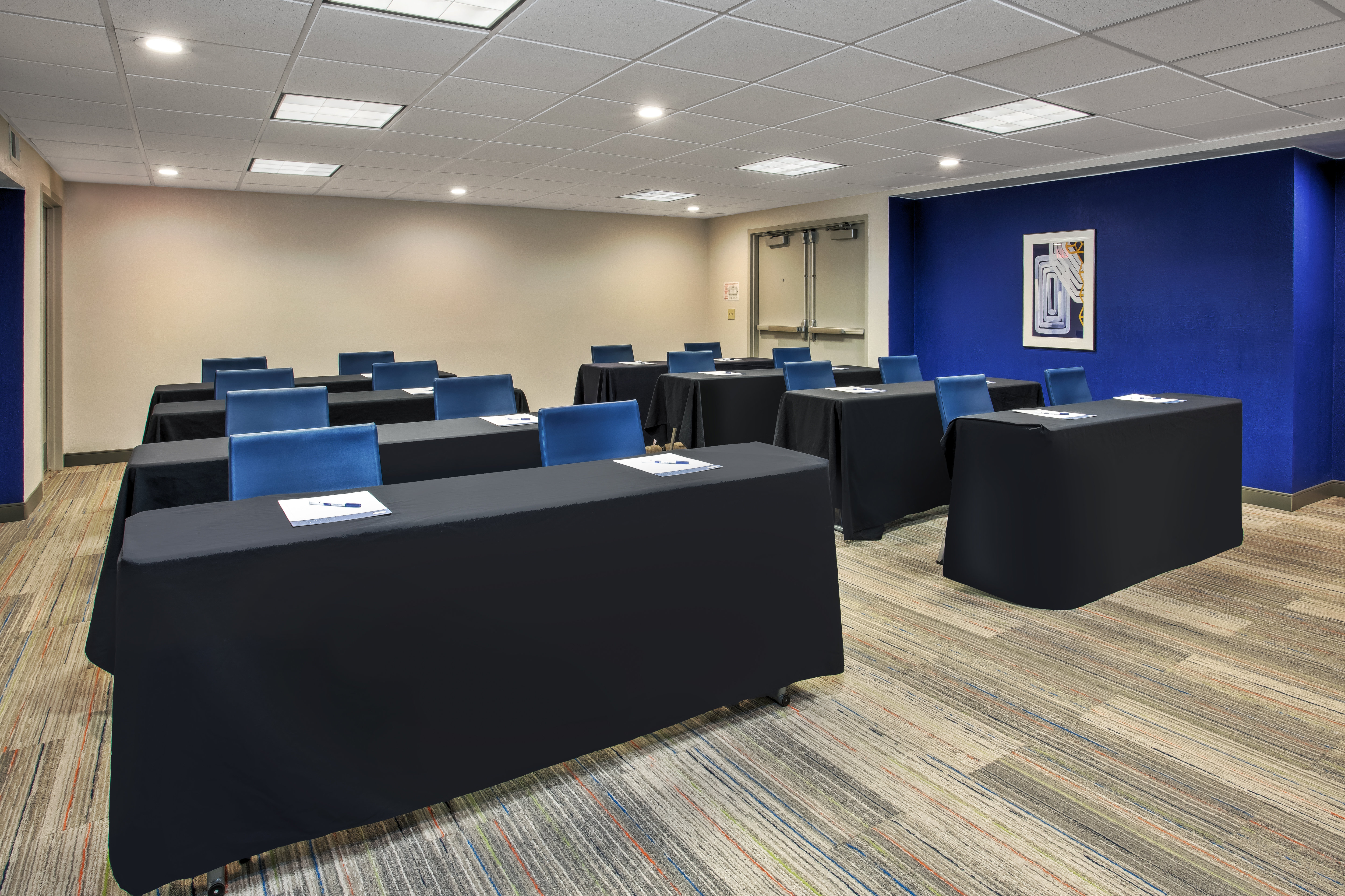 holiday inn express nashville airport by ihg