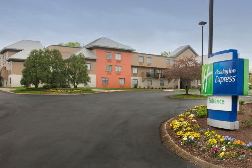 holiday inn express nashville airport by ihg