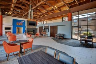 holiday inn express nashville airport by ihg
