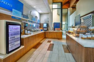 holiday inn express nashville airport by ihg