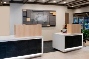 holiday inn express nashville airport by ihg