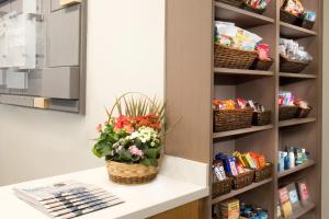 holiday inn express nashville airport by ihg