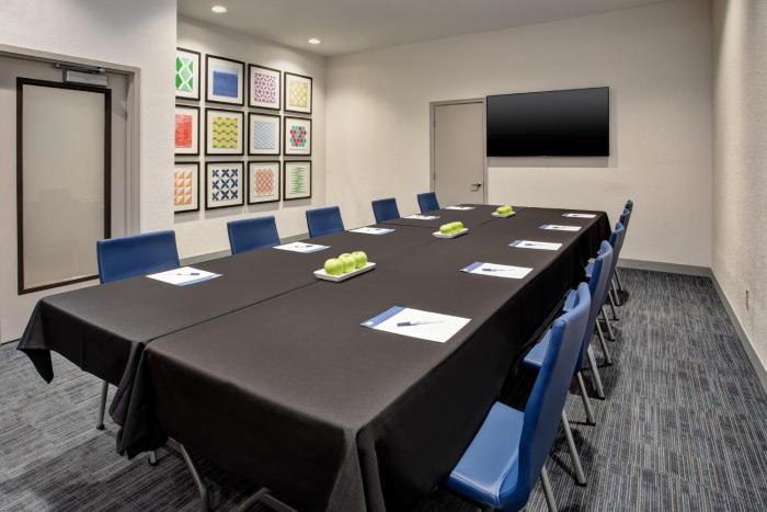 holiday inn express nashville airport by ihg