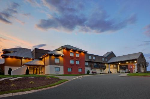 holiday inn express nashville airport by ihg