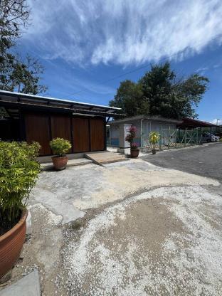 cottage inn