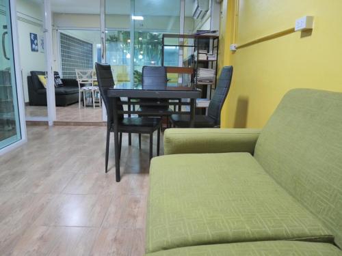 ez sleep at ratchada 19