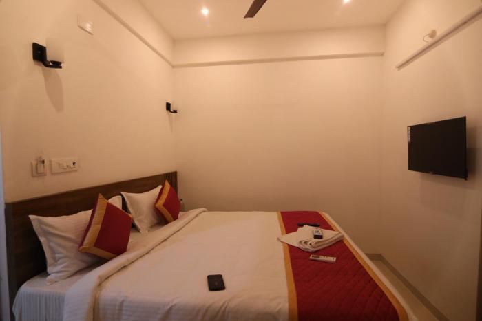 j park auroville beach