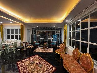 The Warrick Homestay, A Luxe Stay Near Mall Road,,4 star