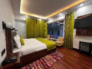 the warrick homestay a luxe stay near mall road