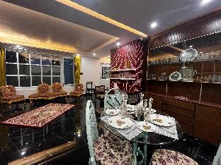 The Warrick Homestay, A Luxe Stay Near Mall Road,,4 star