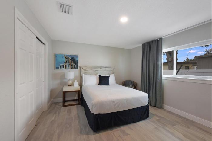 palm cove motel