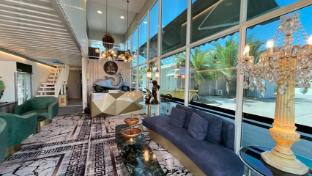 Duck House Hostel & Resort Khonkaen,,3 star