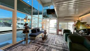 duck house hostel and resort khonkaen