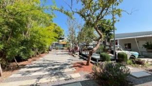 duck house hostel and resort khonkaen