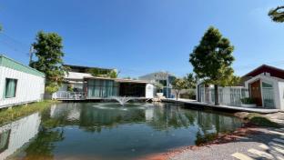 Duck House Hostel & Resort Khonkaen,,3 star