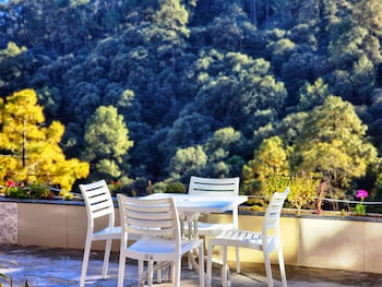 solitude inn by epic hospitality