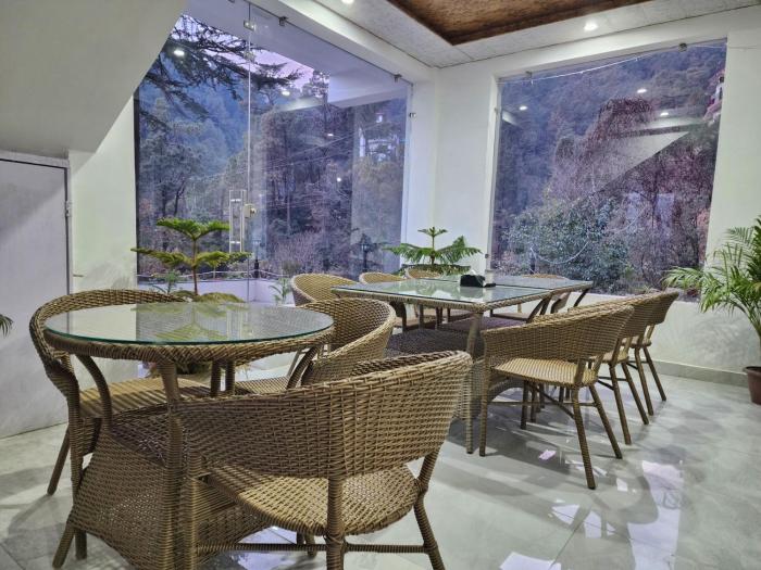 solitude inn by epic hospitality