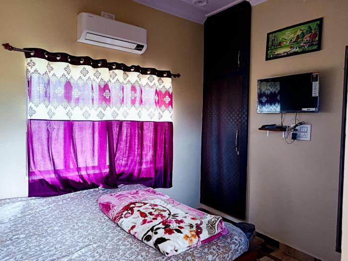 hotel yuvraj nature