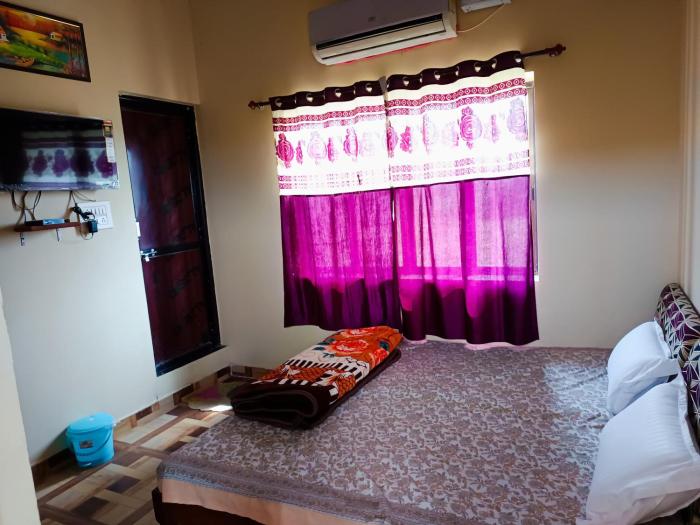 hotel yuvraj nature