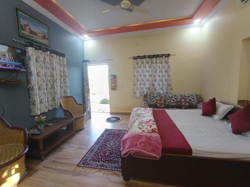 hotel yuvraj nature
