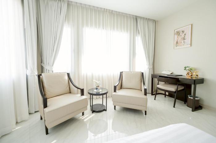 the navy house hotel