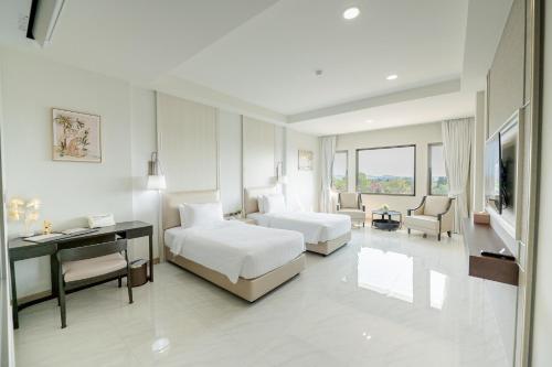 the navy house hotel