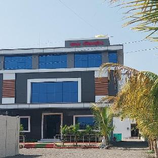 vakratunda executive