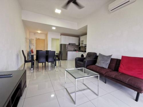 Icon Residenz @ Icon City, Petaling Jaya,2 Jalan Ss 8/2,2 star