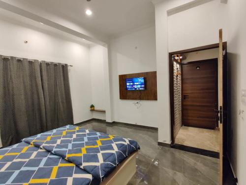Hotel Neelkanth Prime Retreat, Kekri,,5 star