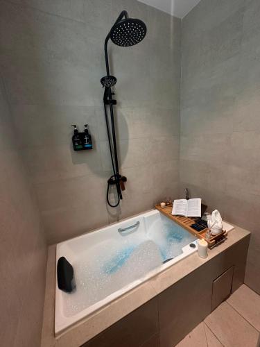 the palm suite tanjung tokong
