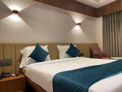 Hotel Emora Tree,,3 star