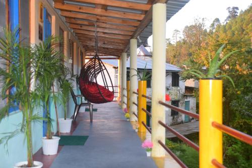 the himalayan heaven homestay binsar