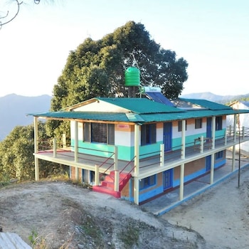 the himalayan heaven homestay binsar