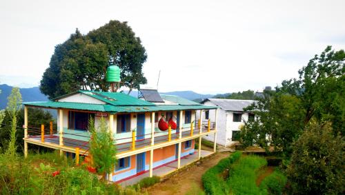 the himalayan heaven homestay binsar