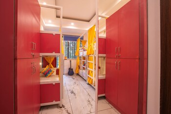 gostops gurugram baani square plus