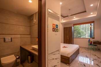 gostops gurugram baani square plus