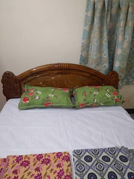 pph living thulasiramans home stay