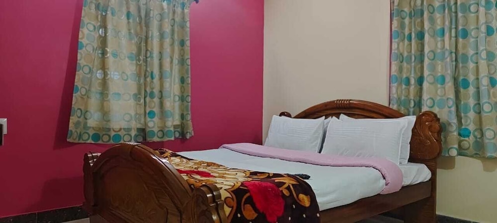 pph living thulasiramans home stay