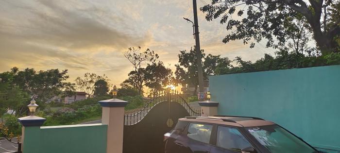 pph living thulasiramans home stay