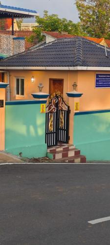 pph living thulasiramans home stay