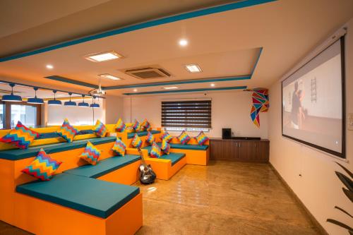 goSTOPS Bengaluru Hsr Silk Board,,2 star