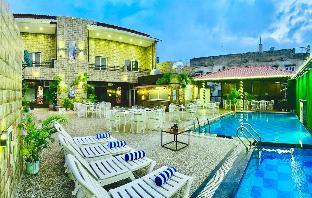 hotel grand udaipur rooftop cafe swimming pool