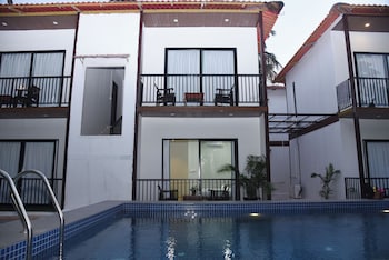 arambol sweet lake resort