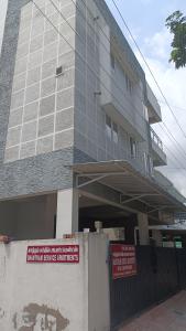 shantham service apartments indumangar