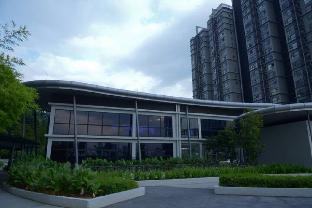 hb73 cyberjaya sanitised netflix wi fi parking