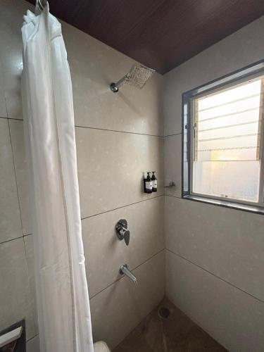 sunny executive satara