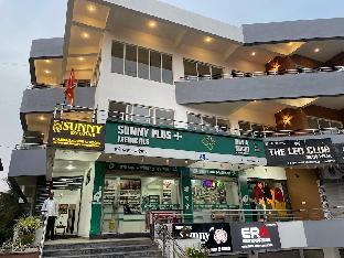 sunny executive satara