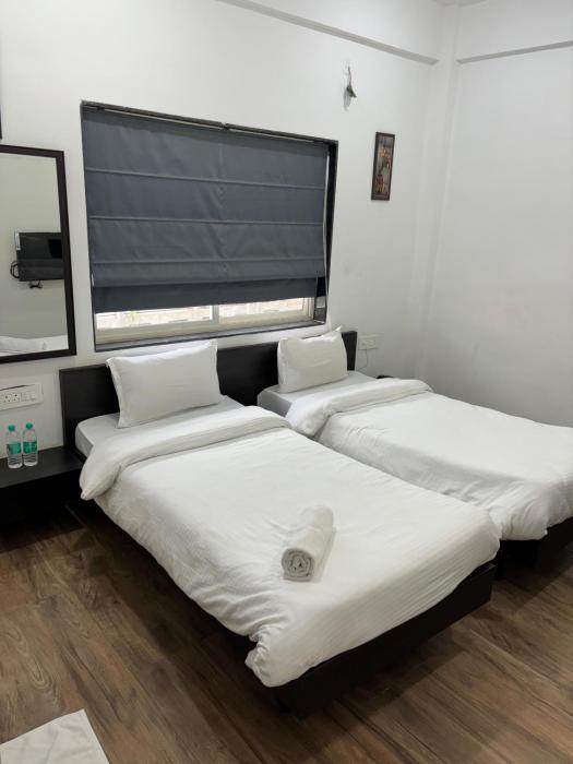 sunny executive satara