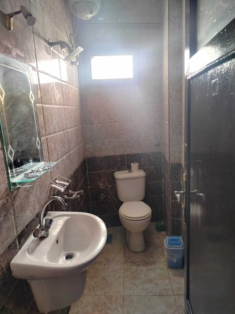 abo elwafa hotel