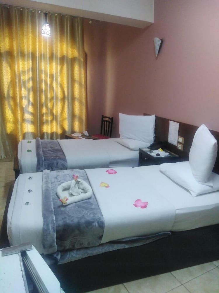 abo elwafa hotel